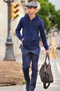 B&C KING Zipped Hood